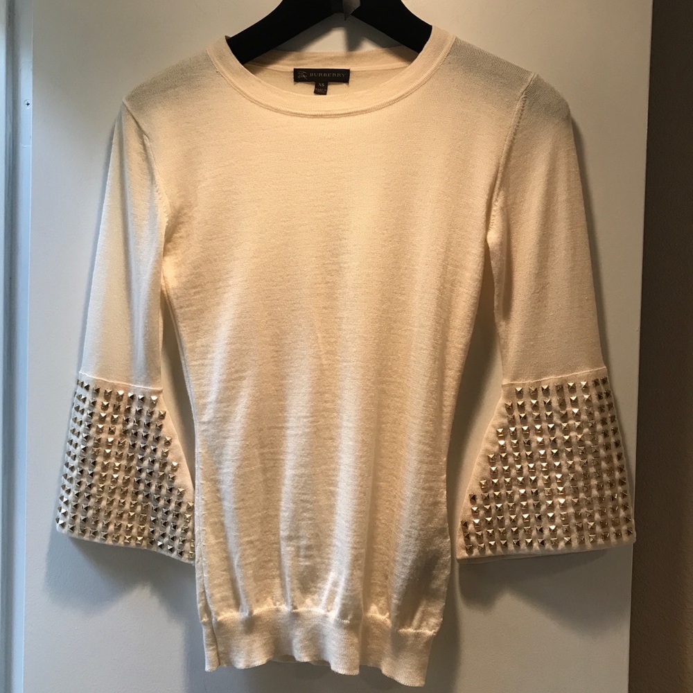 ♥️ BURBERRY SILK WOOL STUDDED BELL SLEEVE SWEATER